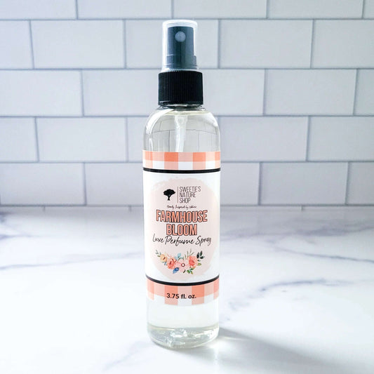 Farmhouse Bloom Luxe Perfume Spray packaging